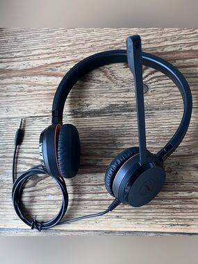 Jabra Evolved Wired On-Ear Headset with Boom Microphone - Black/Red Audio cable